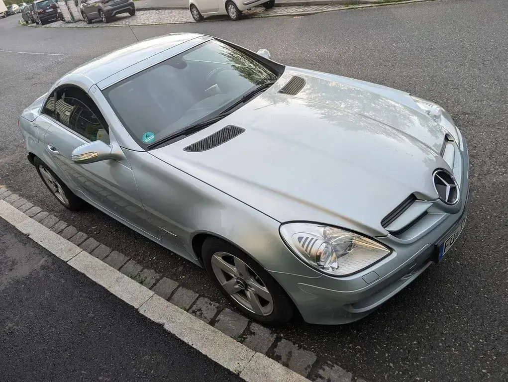 Gebraucht Mercedes SLK200 163 PS (119 kW) 2005 Silber Cabrio