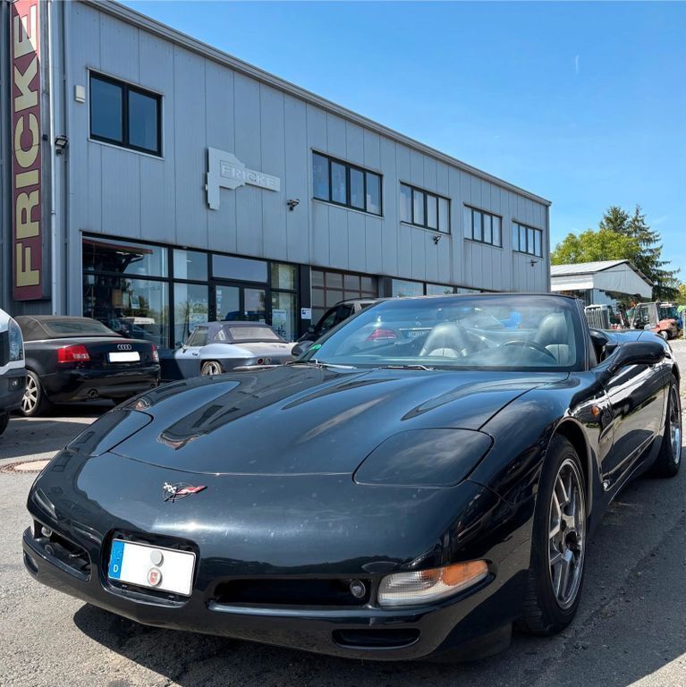 Schwarz Gebraucht 1998 Chevrolet Corvette C5 Cabrio | 29.500 € - Bild 1/4