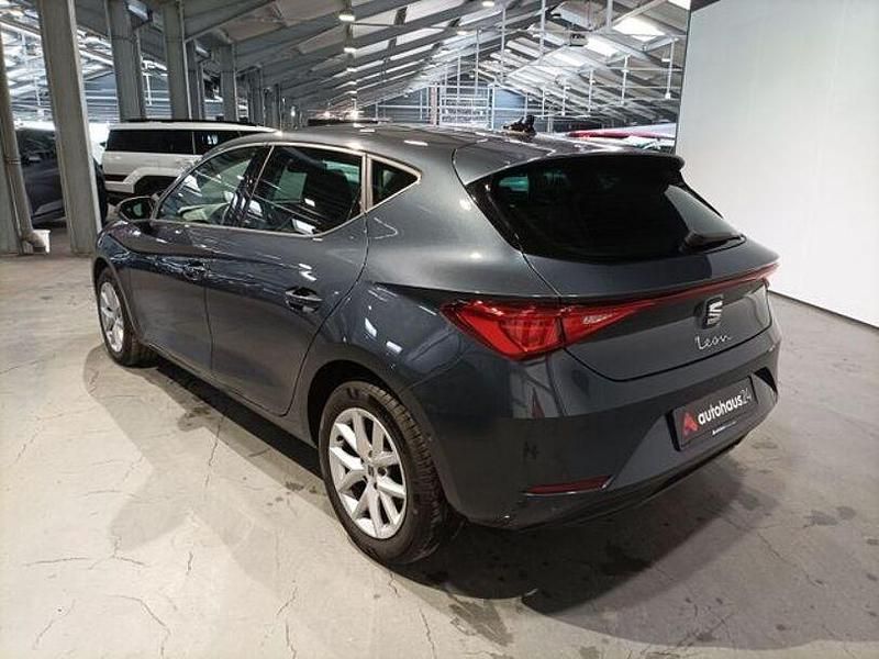 Gebraucht Seat Leon Style 90 PS (66 kW) 2022 Grau Limousine