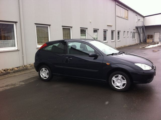 Gebraucht Ford Focus 75 PS (55 kW) 2004 Blau Limousine