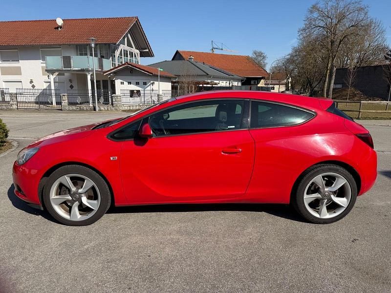 Usata Opel Astra Active 120 CV (88 kW) 2017 Rosso Berlina