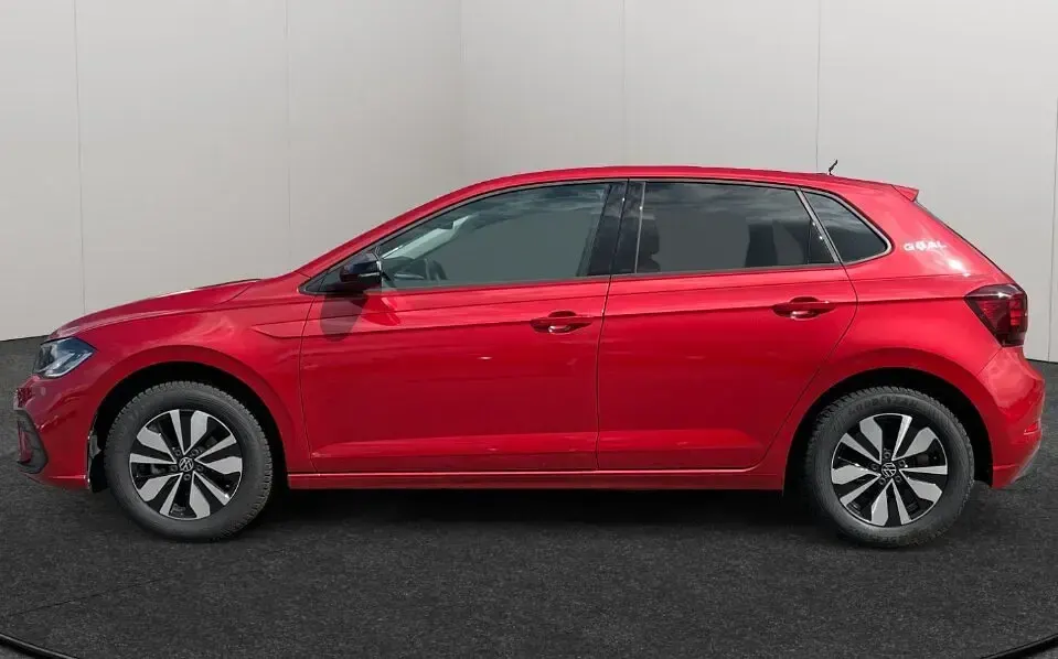 Gebraucht VW Polo Goal 80 PS (58 kW) 2024 Rot (kings red metallic) Kleinwagen