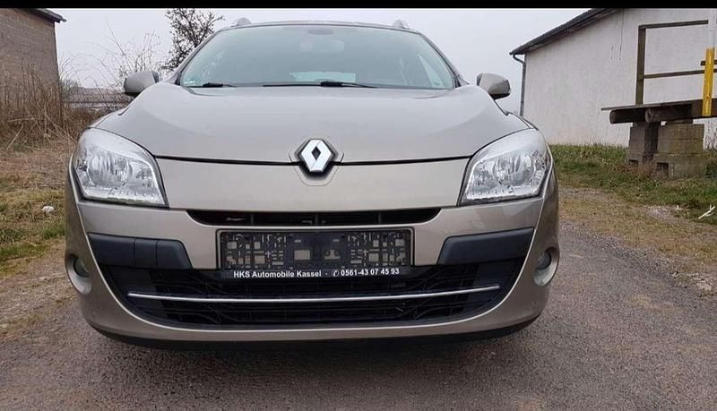 Gebraucht 2010 Renault Mégane GrandTour Kombi | 3.500 € (Guter Preis) - Bild 1/4