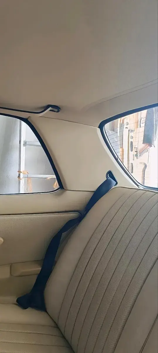 Gebraucht Mercedes 230 136 PS (100 kW) 1983 Blau Coupé
