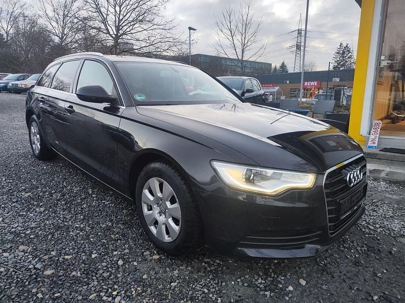 Gebraucht Audi A6 Business 204 PS (150 kW) 2014 Blau Kombi