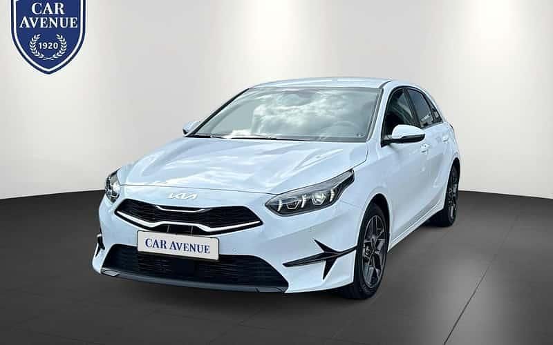 Silber Neu 2025 Kia Ceed Sportswagon Kombi | 25.720 € (Guter Preis) - Bild 1/4