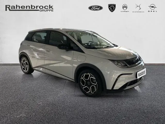 Gebraucht BYD Dolphin Comfort 150 kW (204 PS) 2025 Weiß Kleinwagen