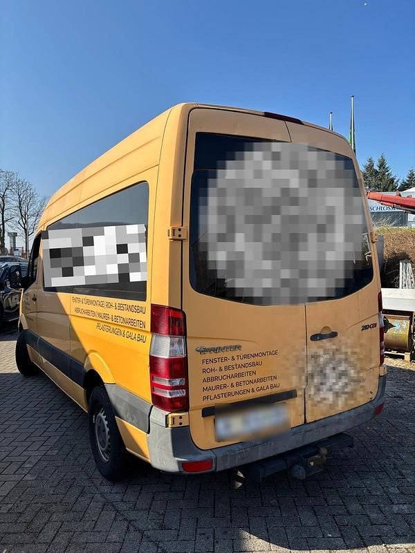 Gebraucht Mercedes Sprinter 95 PS (69 kW) 2010 Gelb Van