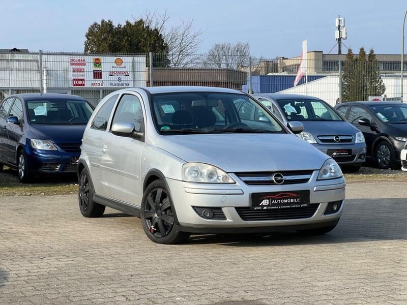 Silber Gebraucht 2005 Opel Corsa Edition Kleinwagen | 1.990 € (Etwas zu teuer) - Bild 1/4
