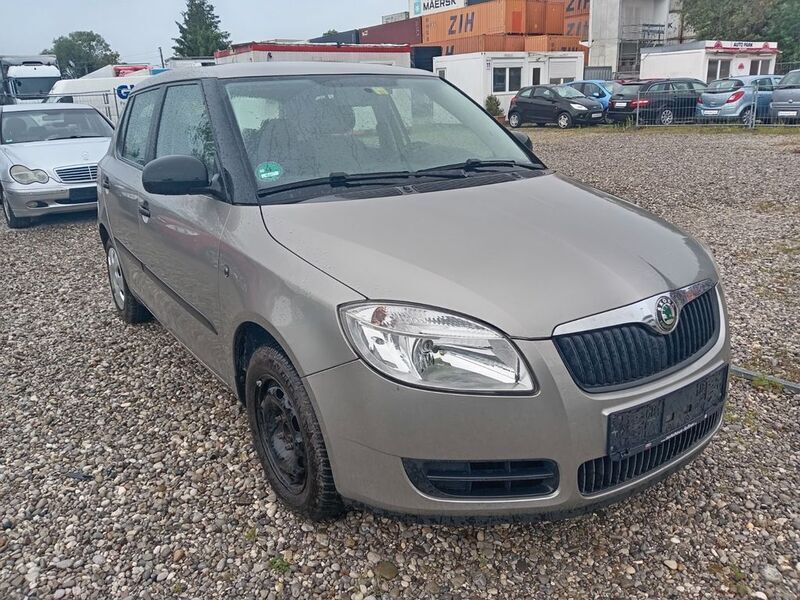 Grau Gebraucht 2008 Skoda Fabia Kombi | 1.600 € (Fairer Preis) - Bild 1/4