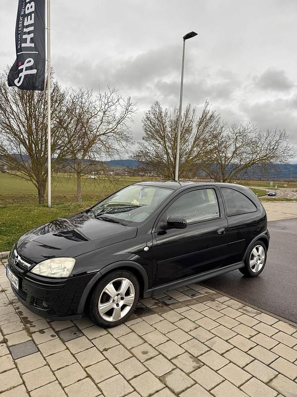 Gebraucht Opel Corsa 80 PS (58 kW) 2005 Weiß Kleinwagen