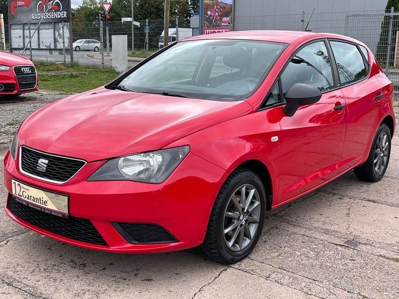 Rot Gebraucht 2014 Seat Ibiza Reference Kleinwagen | 3.990 € (Guter Preis) - Bild 1/4