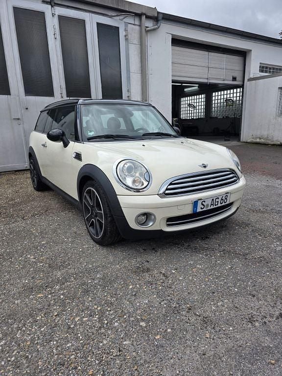 Weiß Gebraucht 2008 Mini Cooper Clubman Kombi | 4.900 € (Fairer Preis) - Bild 1/4