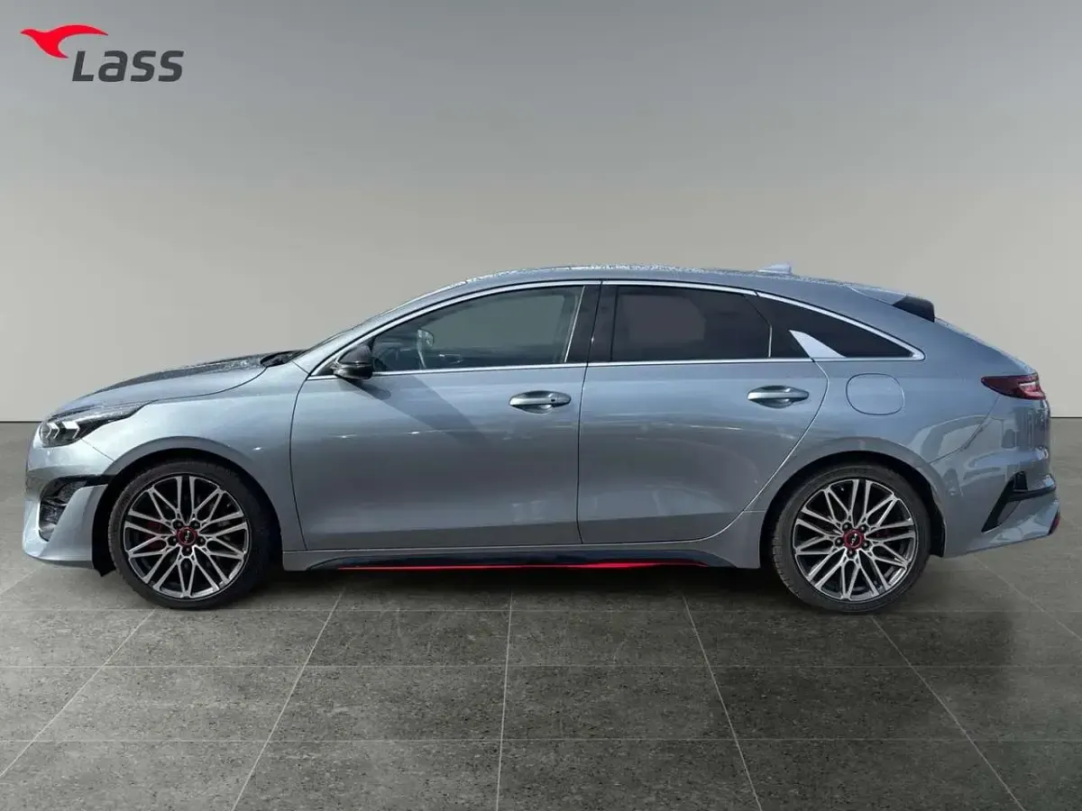 Gebraucht Kia ProCeed GT 204 PS (150 kW) 2023 Lunarsilber met Kombi