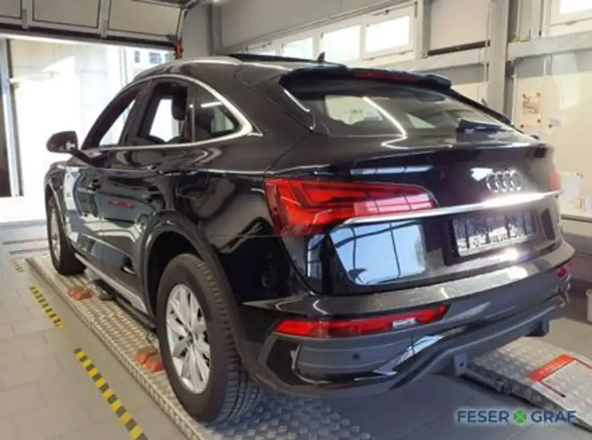 Gebraucht Audi Q5 Sportback Advanced Plus 299 PS (219 kW) 2023 Mythosschwarz metallic SUV
