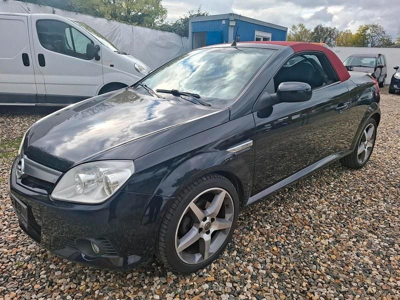 Schwarz Gebraucht 2008 Opel Tigra Cabrio | 900 € (Superpreis) - Bild 1/4