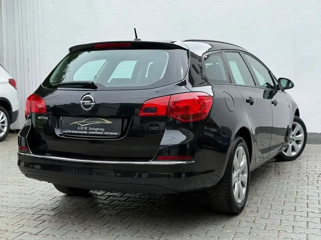 Gebraucht Opel Astra Style 120 PS (88 kW) 2016 Schwarz Kombi