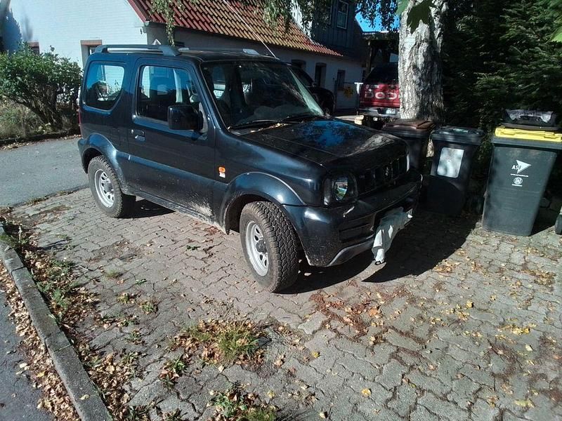 Gebraucht 2009 Suzuki Jimny Style SUV | 6.600 € (Fairer Preis) - Bild 1/4