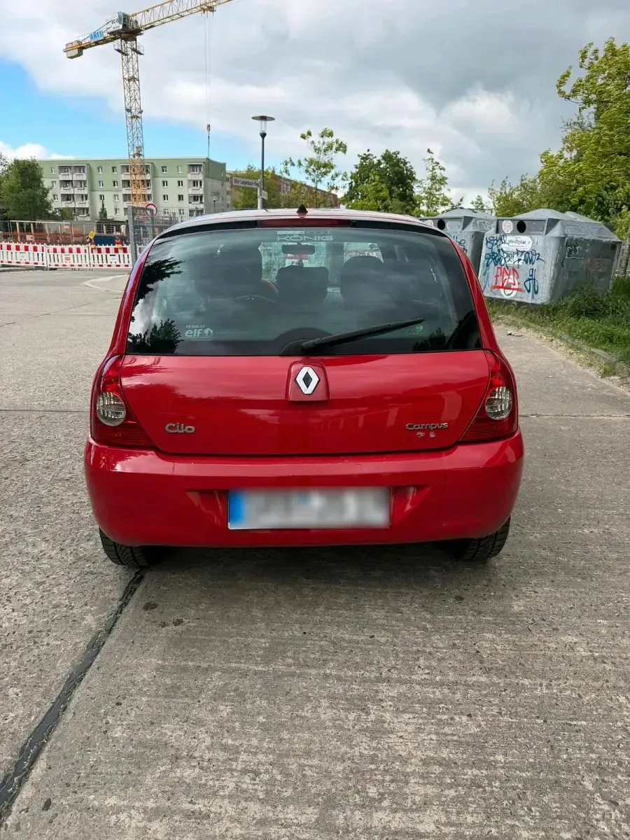 Gebraucht Renault Clio 75 PS (55 kW) 2010 Rot Kleinwagen