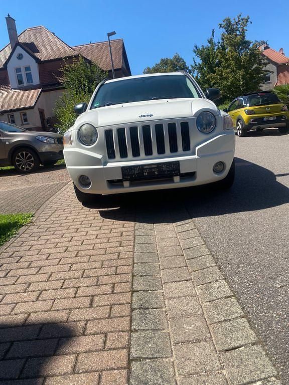 Weiß Gebraucht 2008 Jeep Compass Limited SUV | 2.200 € (Superpreis) - Bild 1/4