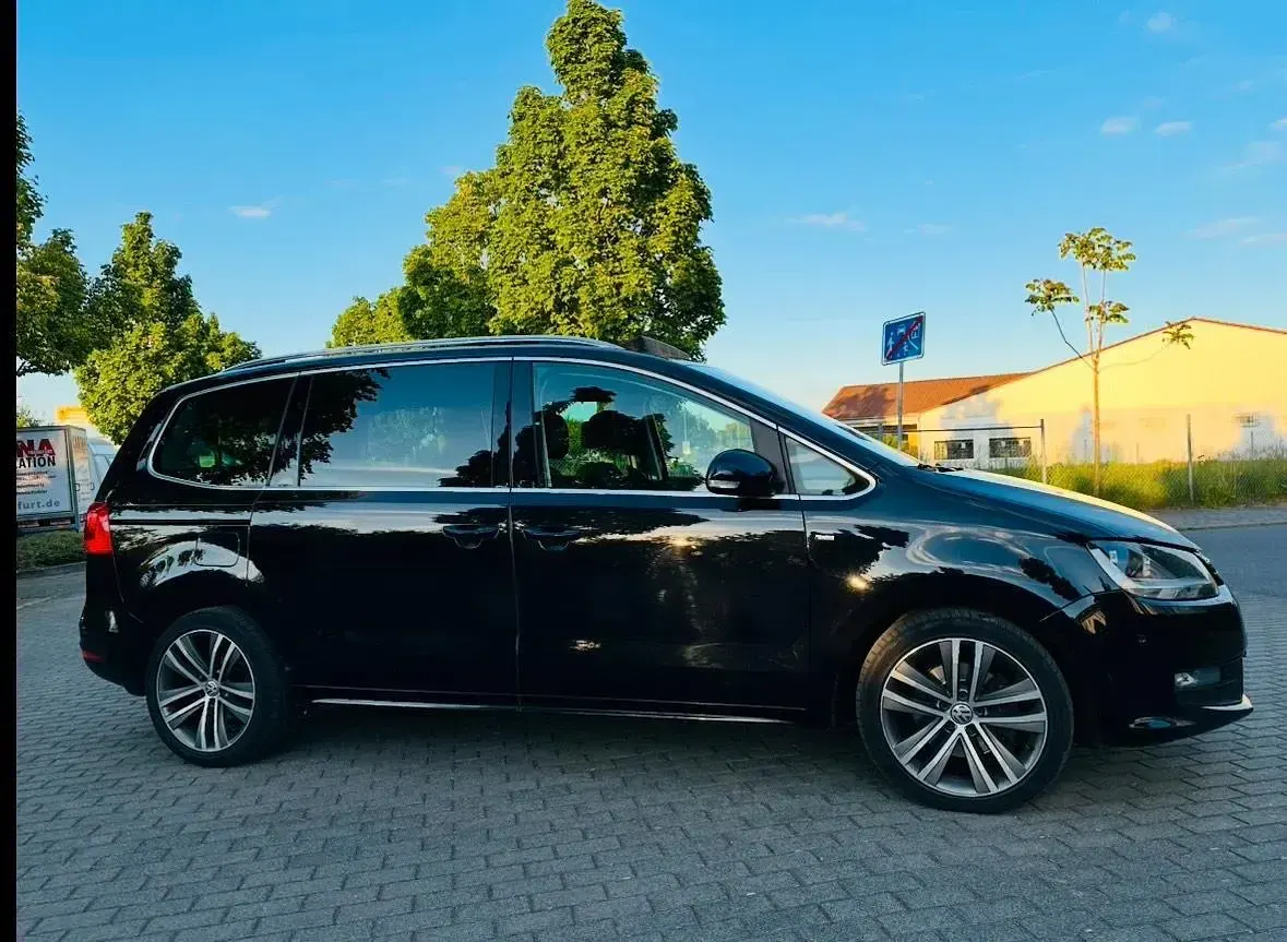 Gebraucht VW Sharan Cup 177 PS (130 kW) 2015 Schwarz Van / Kleinbus