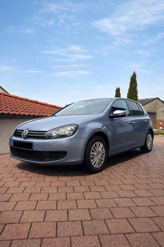 Gebraucht VW Golf VI 122 PS (89 kW) 2010 Blau Kleinwagen