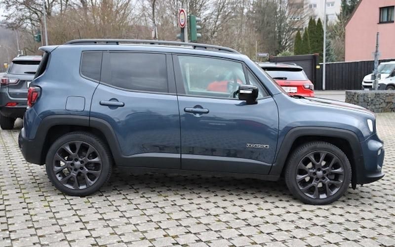 Gebraucht Jeep Renegade 130 PS (95 kW) 2024 Blau SUV