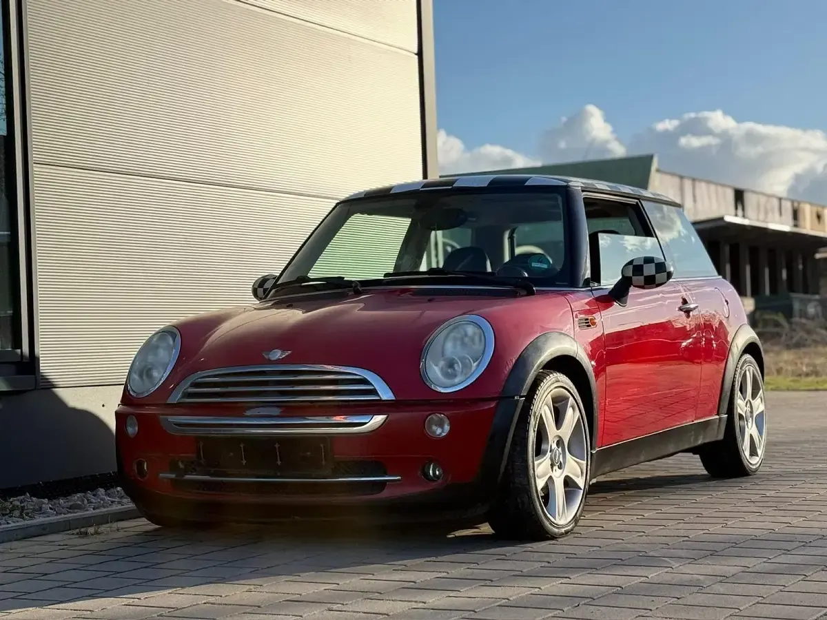 Occasion Mini Cooper 116 PK (85 kW) 2007 Rood Hatchback