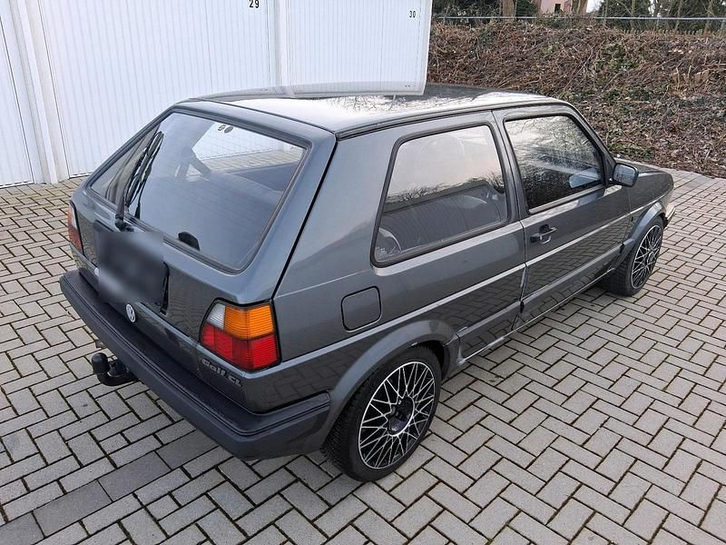 Gebraucht VW Golf II 70 PS (51 kW) 1990 Grau Kleinwagen