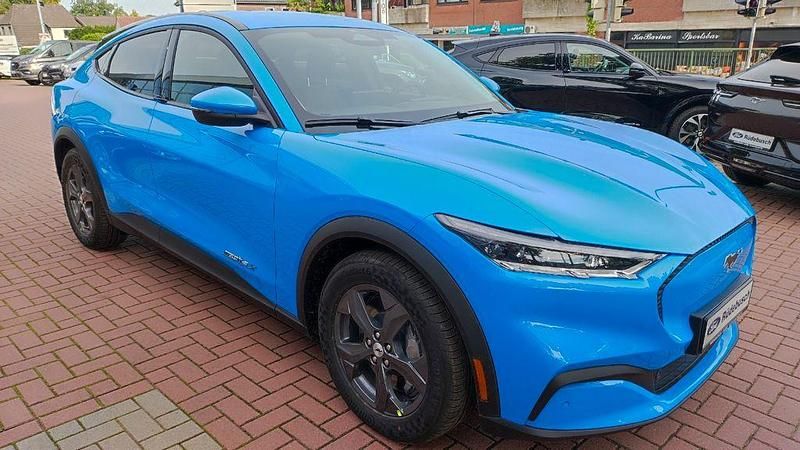 Gebraucht Ford Mustang Mach-E Extended Range 216 kW (294 PS) 2022 Blau SUV