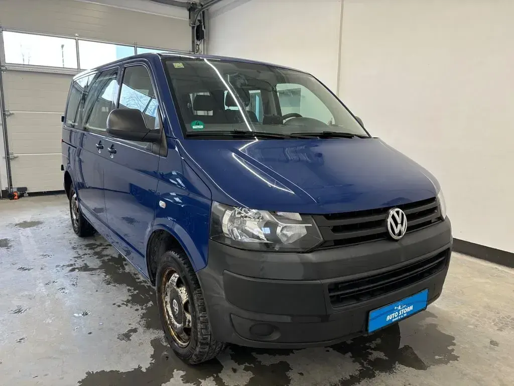 Gebraucht VW Caravelle 179 PS (131 kW) 2014 Blau Van