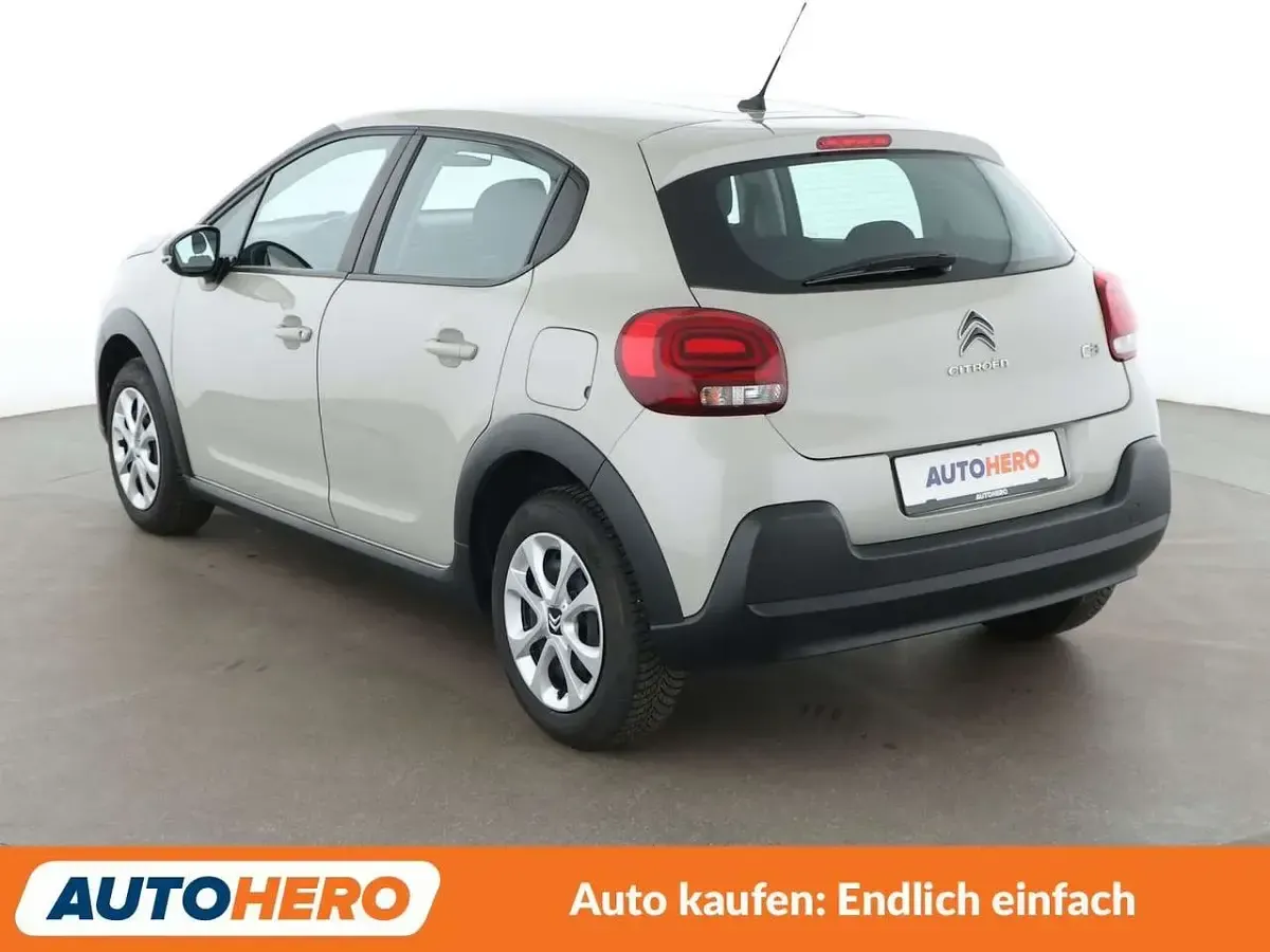 Gebraucht Citroën C3 Feel 82 PS (60 kW) 2022 Gray Kleinwagen