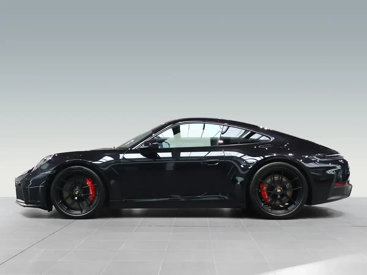 Neu Porsche 911 Carrera 4 GTS 541 PS (397 kW) 2026 Schwarz Coupé