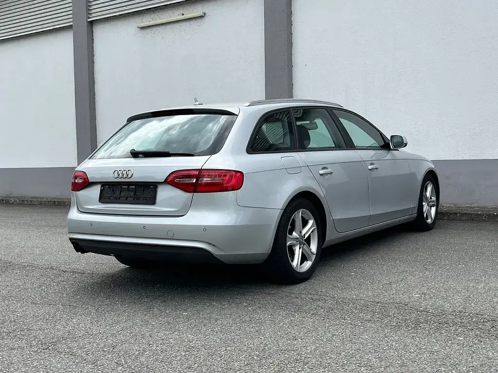 Gebraucht Audi A4 Ambition 177 PS (130 kW) 2012 Silber Kombi