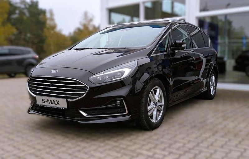 Gebraucht Ford S-MAX Titanium 190 PS (139 kW) 2021 Schwarz Van / Kleinbus