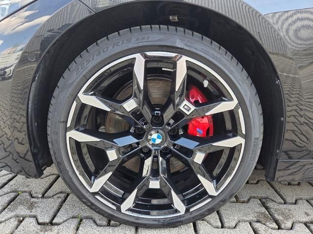 Gebraucht BMW 330 Performance 245 PS (180 kW) 2025 Schwarz Kombi