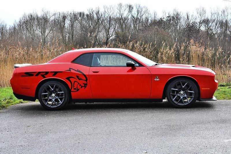 Gebraucht Dodge Challenger 492 PS (361 kW) 2015 Rot Coupé