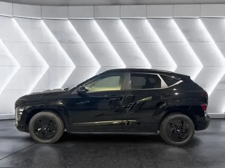 Gebraucht Hyundai Kona Trend 150 kW (204 PS) 2025 Schwarz SUV