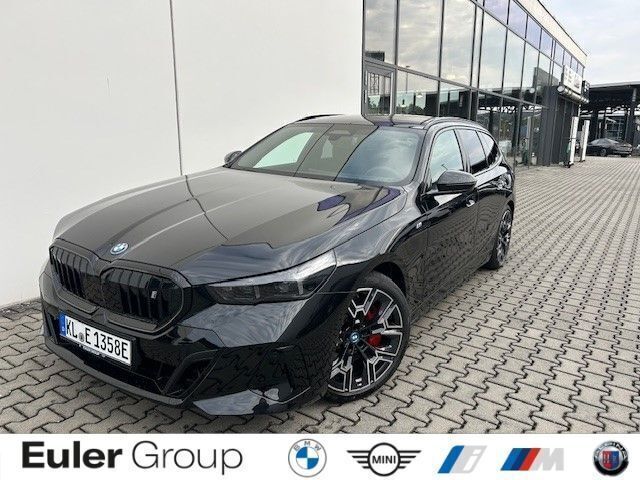 Black sapphire metallic Gebraucht 2025 BMW i5 Performance Limousine | 85.199 € - Bild 1/3