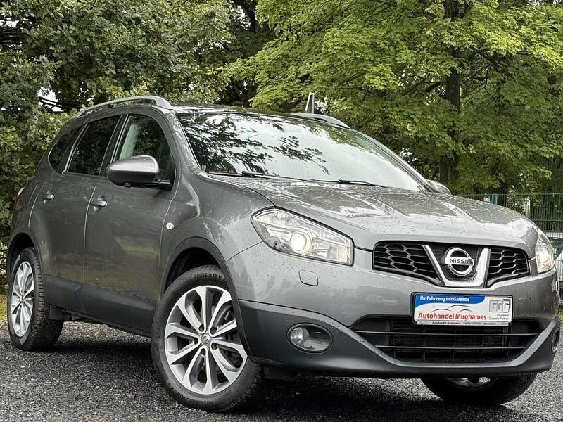Grau Gebraucht 2012 Nissan Qashqai +2 360º SUV | 7.999 € (Fairer Preis) - Bild 1/4