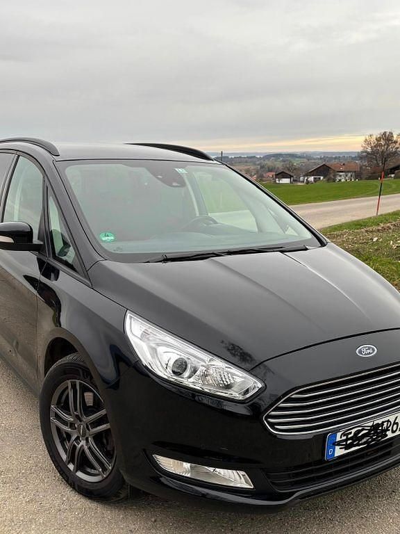Gebraucht Ford Galaxy Trend 190 PS (139 kW) 2019 Schwarz Van / Kleinbus