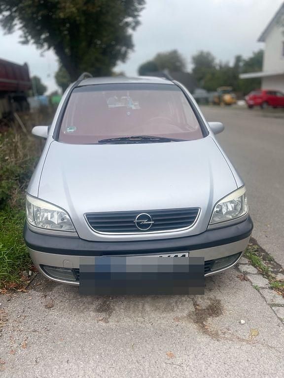 Silber Gebraucht 2001 Opel Zafira Van / Kleinbus | 999 € - Bild 1/4