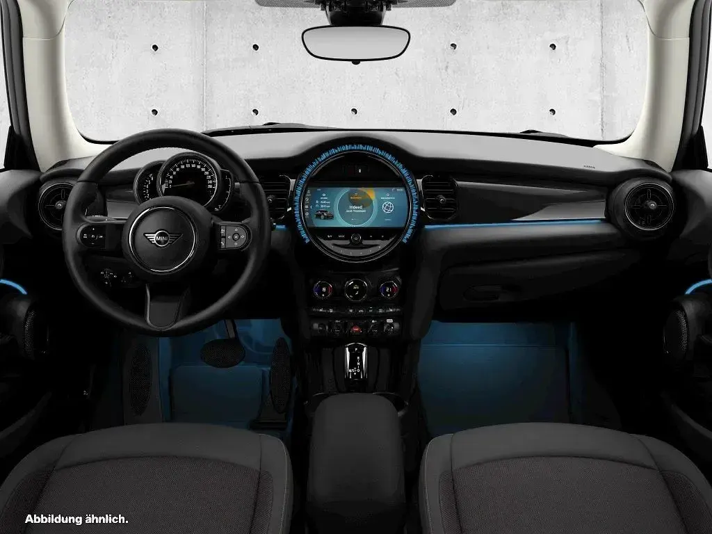 Gebraucht Mini Cooper 136 PS (100 kW) 2023 Melting silver iii Kleinwagen