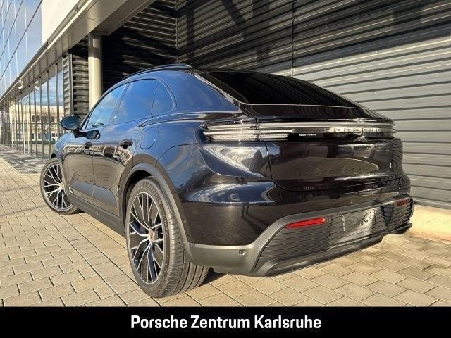 Gebraucht Porsche Macan 264 kW (360 PS) 2025 Tiefschwarzmetallic SUV