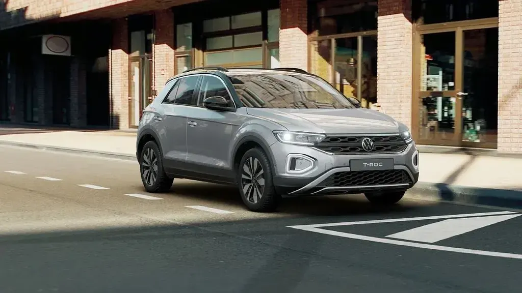 Gebraucht VW T-Roc Goal 150 PS (110 kW) 2024 Silber SUV