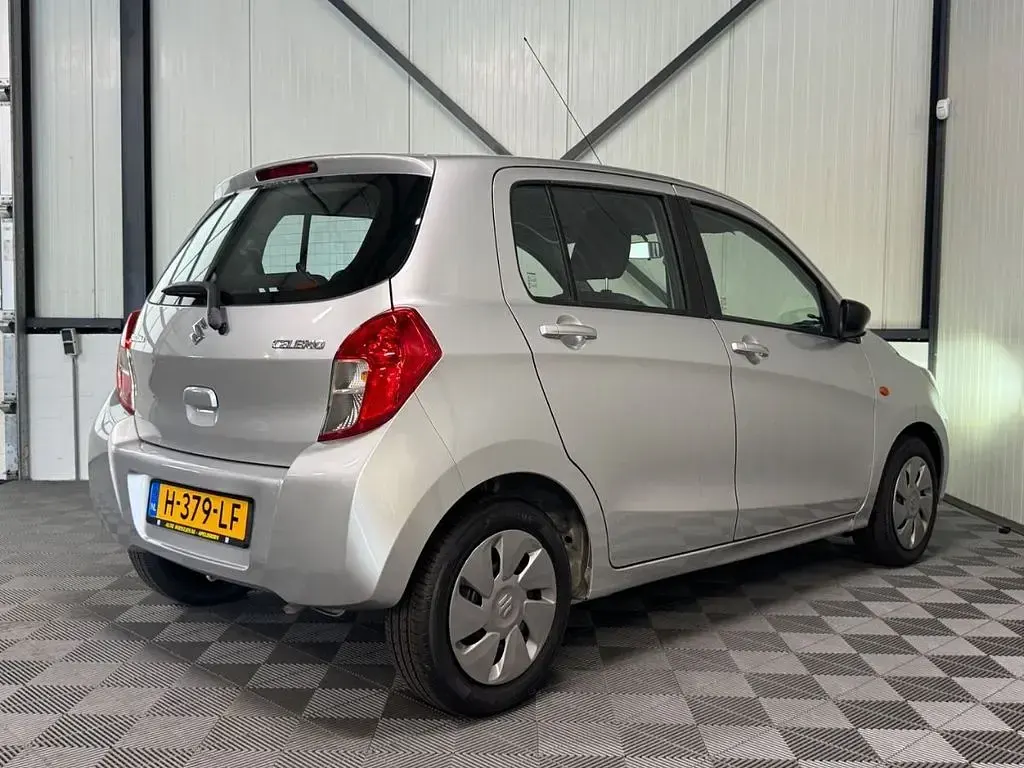 Gebraucht Suzuki Celerio Comfort 68 PS (50 kW) 2020 Grau Kleinwagen