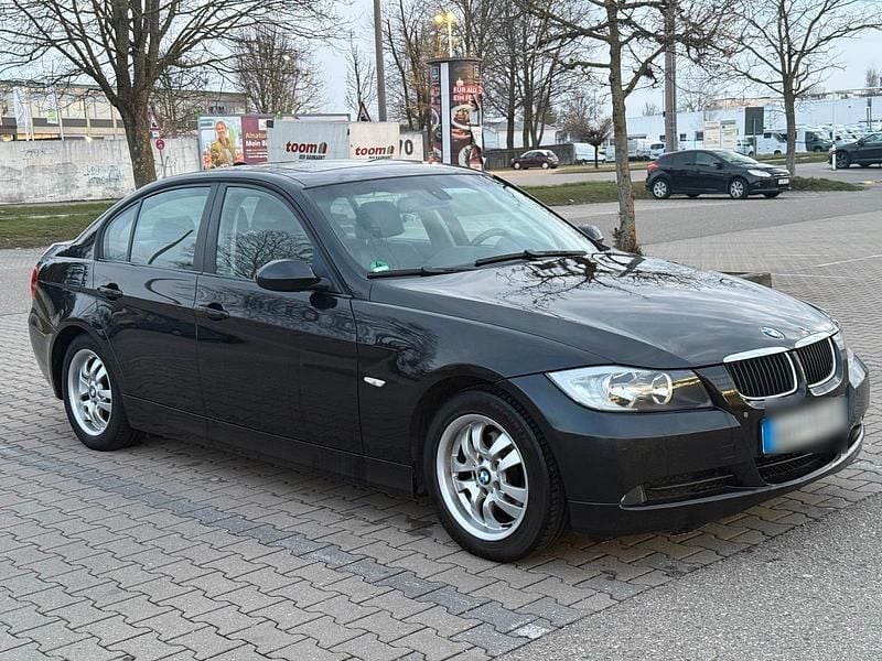 Gebraucht BMW 320 150 PS (110 kW) 2007 Limousine
