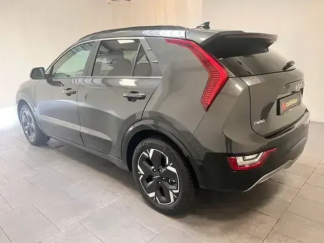 Gebraucht Kia e-Niro Inspiration 150 kW (204 PS) 2024 Grau SUV