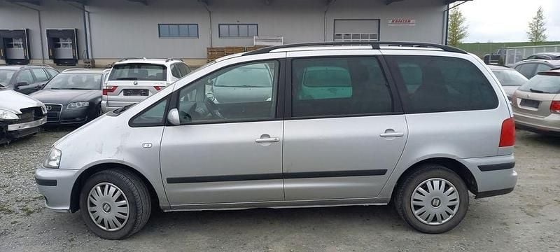 Gebraucht Seat Alhambra 116 PS (85 kW) 2005 Silber Van / Kleinbus