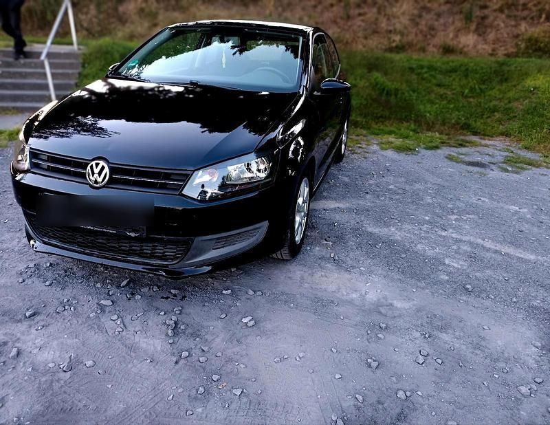 Schwarz Gebraucht 2010 VW Polo Kleinwagen | 2.200 € (Superpreis) - Bild 1/4